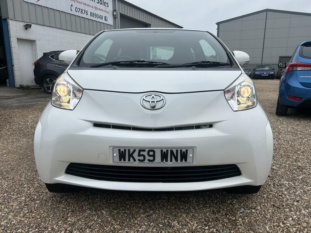 Toyota IQ 1.0 Vvt-i Hatchback Multidrive Euro 4 White #3