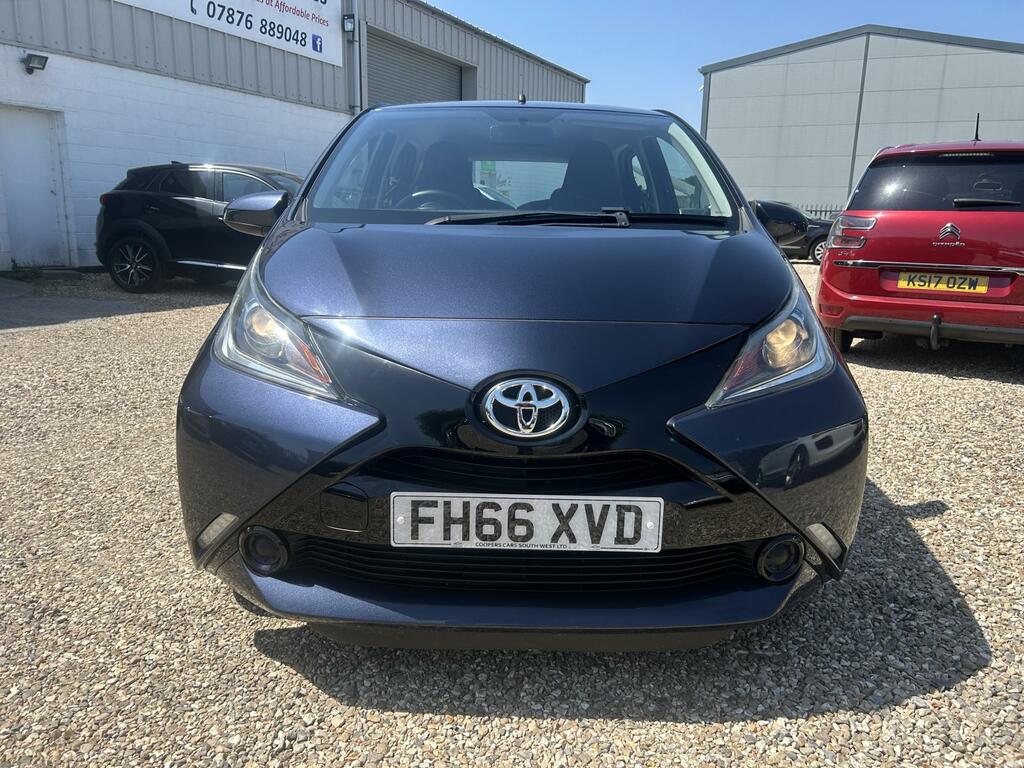 Toyota Aygo 1.0 Vvt-i X-play Hatchback Euro Blue #3