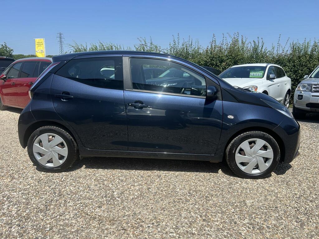 Toyota Aygo 1.0 Vvt-i X-play Hatchback Euro Blue #5
