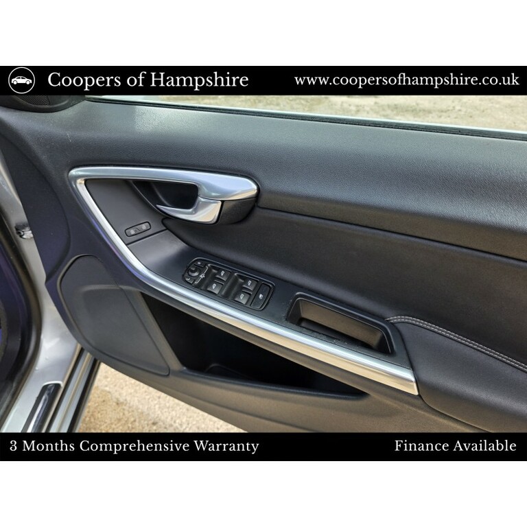 Volvo V60 Diesel Silver #4