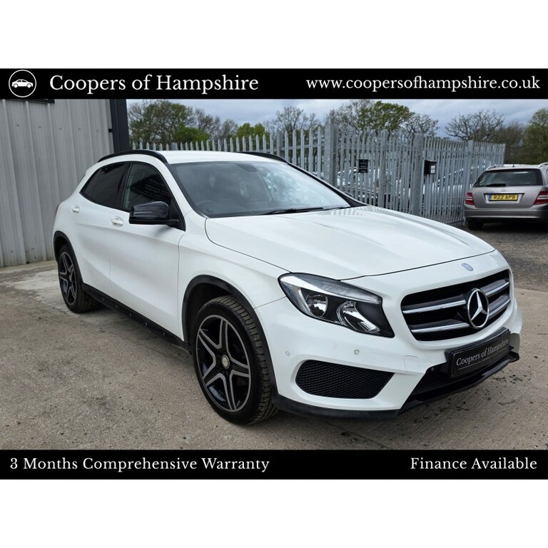 Mercedes-Benz GLA Class Diesel White #6