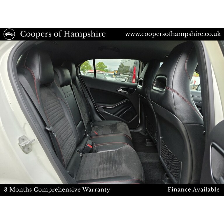 Mercedes-Benz GLA Class Diesel White