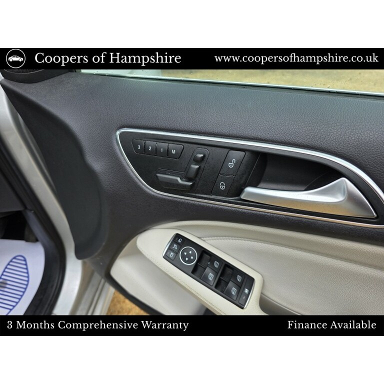 Mercedes-Benz B Class Diesel Silver #3