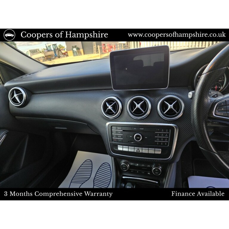 Mercedes-Benz A Class Diesel Black #2