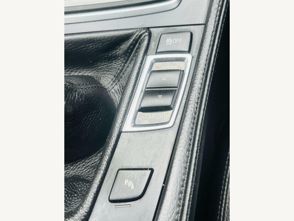 BMW 5 Series 520D Se Blue #23