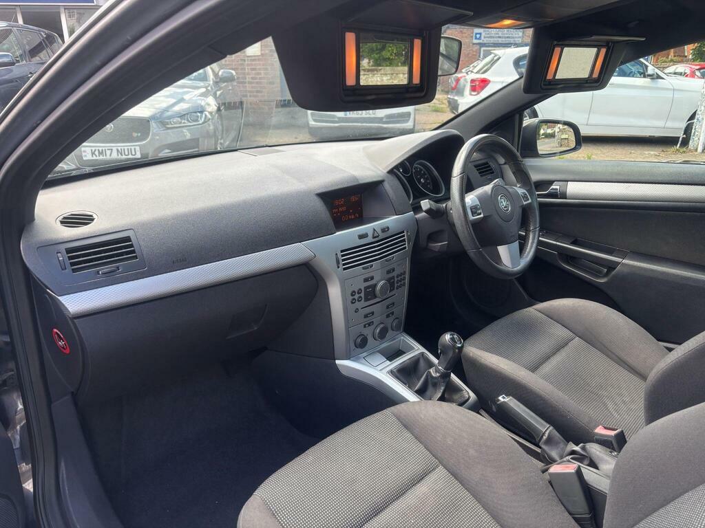 Vauxhall Astra 1.6I 16V Design Blue #9