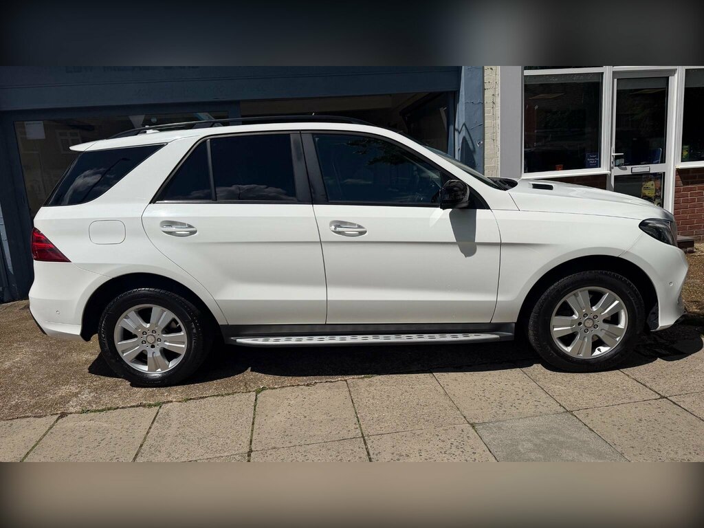 Mercedes-Benz GLE Class 3.0 Gle350d V6 Amg Line Premium Plus G-tronic 4M HD16LDL White #6