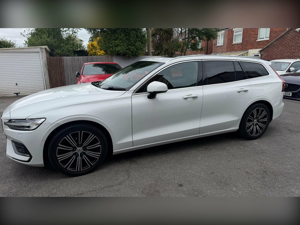 Volvo V60 2.0 D3 Inscription Euro 6 Ss KK18LYW White #3