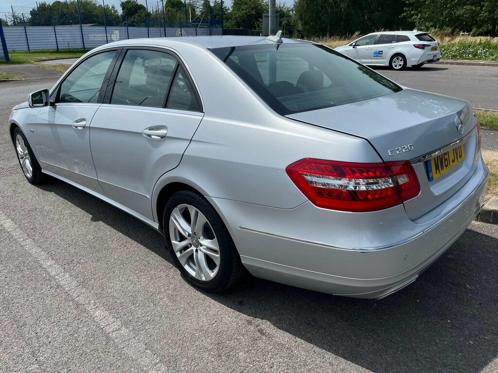 Mercedes-Benz E Class 2.1 E220 Cdi Blueefficiency Executive Se G-tronic Silver #5