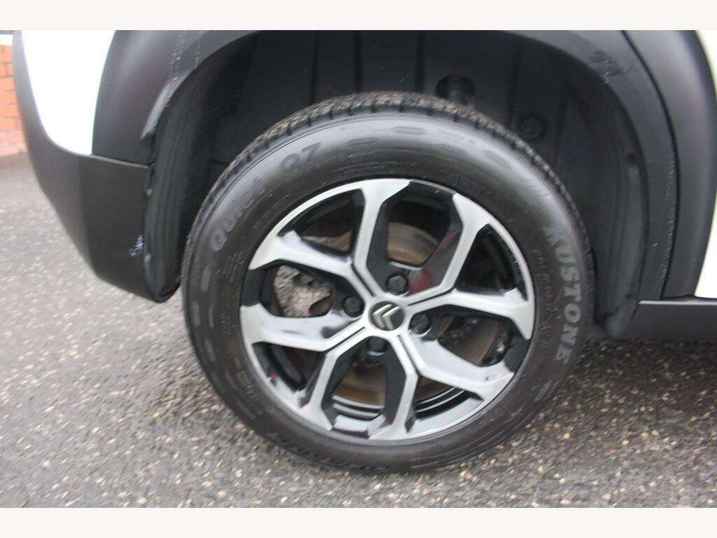 Citroen C3 Aircross 1.2 Puretech C-series Euro 6 S S White #5