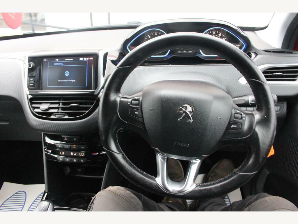 Peugeot 2008 1.2 Puretech Allure Grey #8