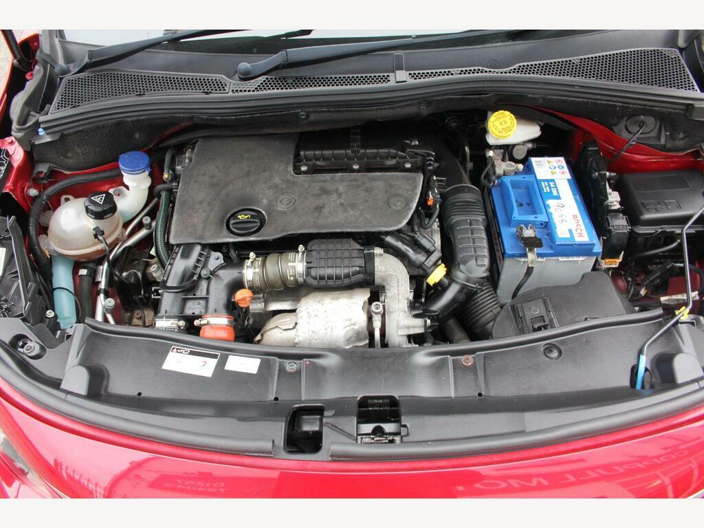 Peugeot 2008 1.6 Bluehdi Allure Euro 6 S S Red #6