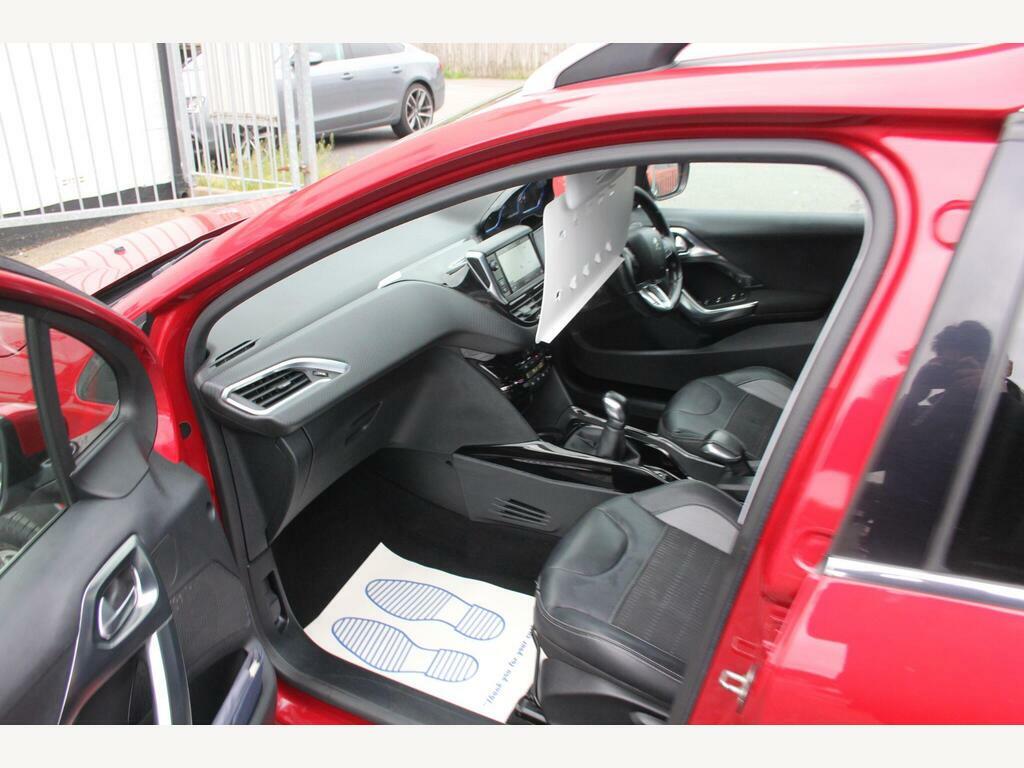 Peugeot 2008 1.2 Puretech Allure Grey #11