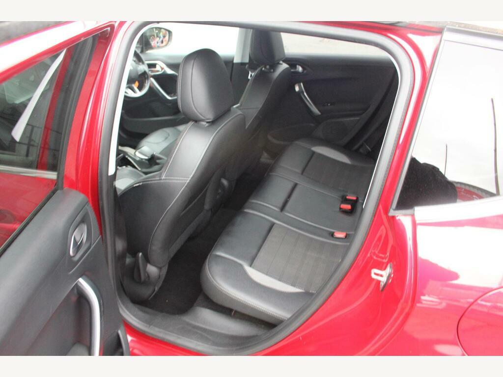 Peugeot 2008 1.2 Puretech Allure Grey #13