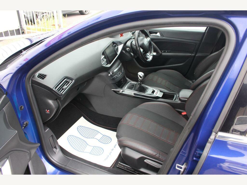 Peugeot 308 SW Active Black #12