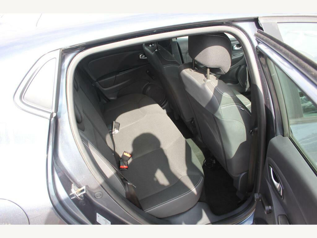 Renault Clio Renault Clio 0.9 Tce 90 Eco Dynamique Nav White #9