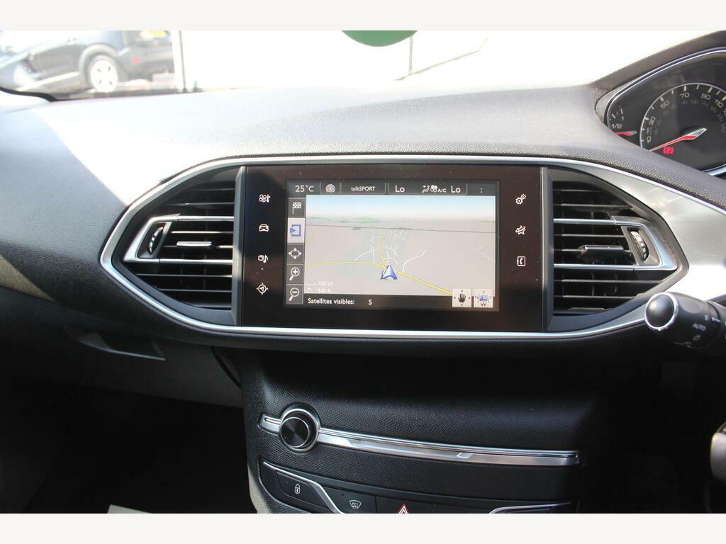 Peugeot 308 Hatchback Blue Hdi Ss Allure 2017 Blue #12