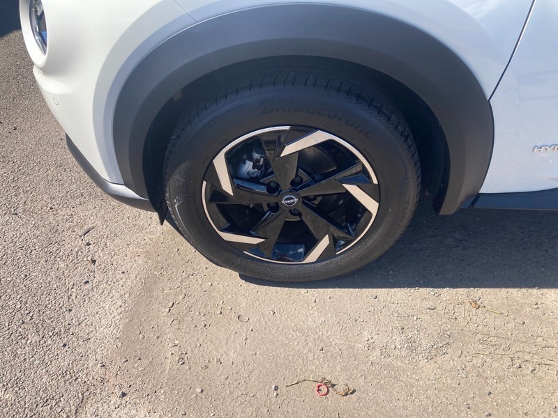 Nissan Juke 1.6 N-connecta Suv MH72JFG White #4