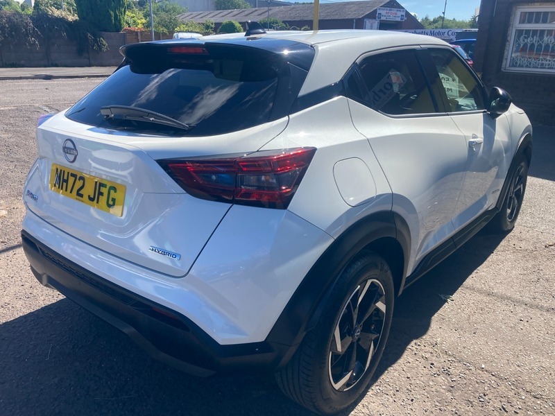 Nissan Juke 1.6 N-connecta Suv MH72JFG White #6