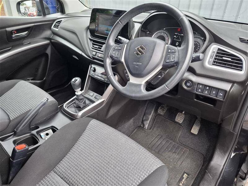 Suzuki S Cross 1.4 Boosterjet 48V Hybrid Motion - 2022 22 Black #2