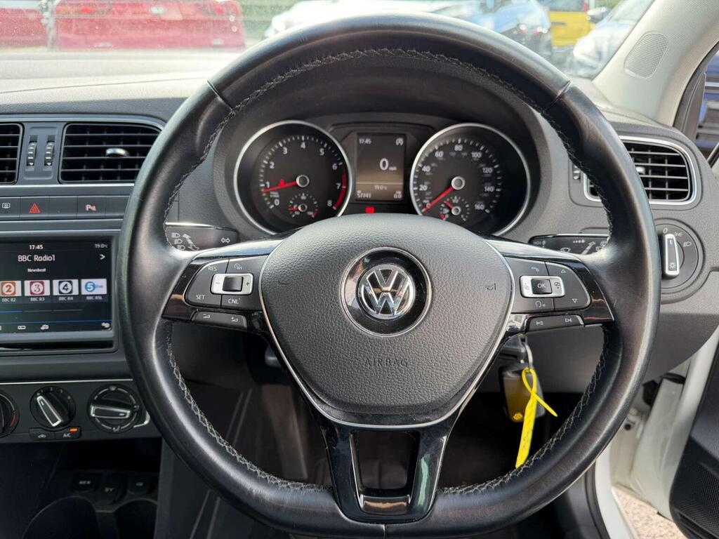 Volkswagen Polo Hatchback 1.2 Tsi Bluemotion Tech Match Euro 6 S GL66GTU White #4