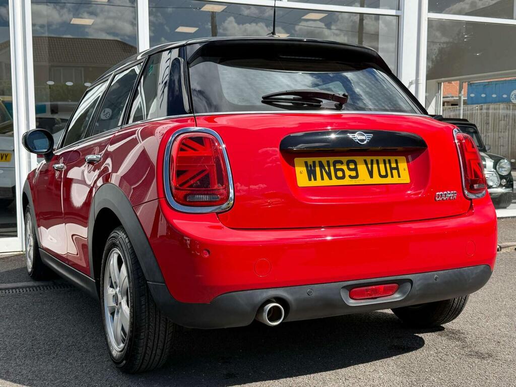 Mini Hatch 1.5 Cooper Classic Euro 6 Ss Red #2