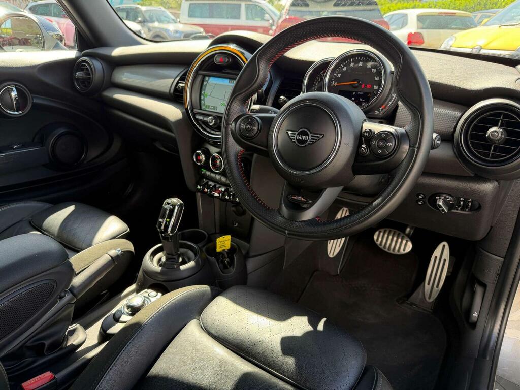 Mini Hatch 1.5 Cooper Sport Steptronic Euro 6 Ss Silver #3