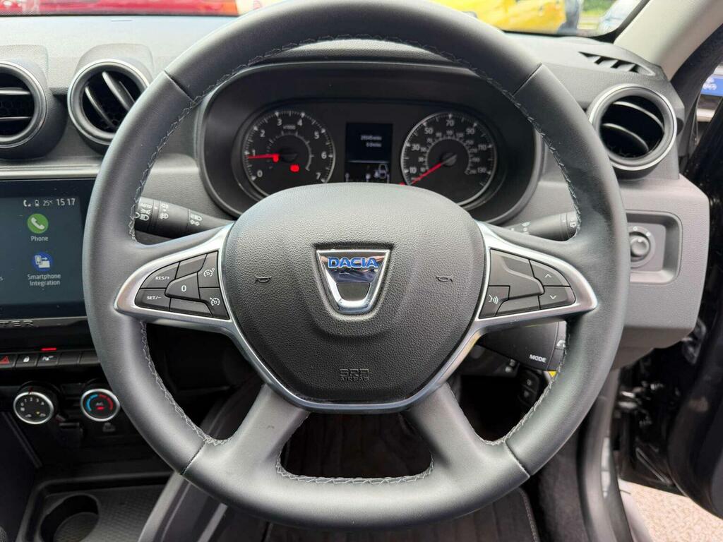 Dacia Duster Suv 1.3 Tce Comfort Euro 6 Ss 202222 WP22ZCA Black #4