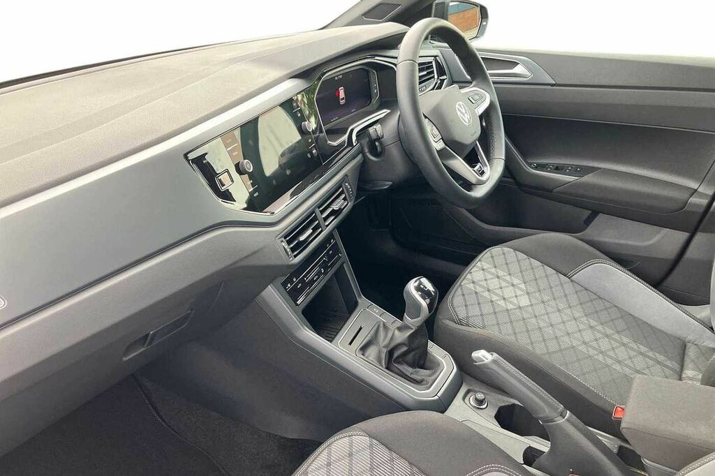 Volkswagen Polo 1.0 Tsi R-line PJ75FZW Black #2