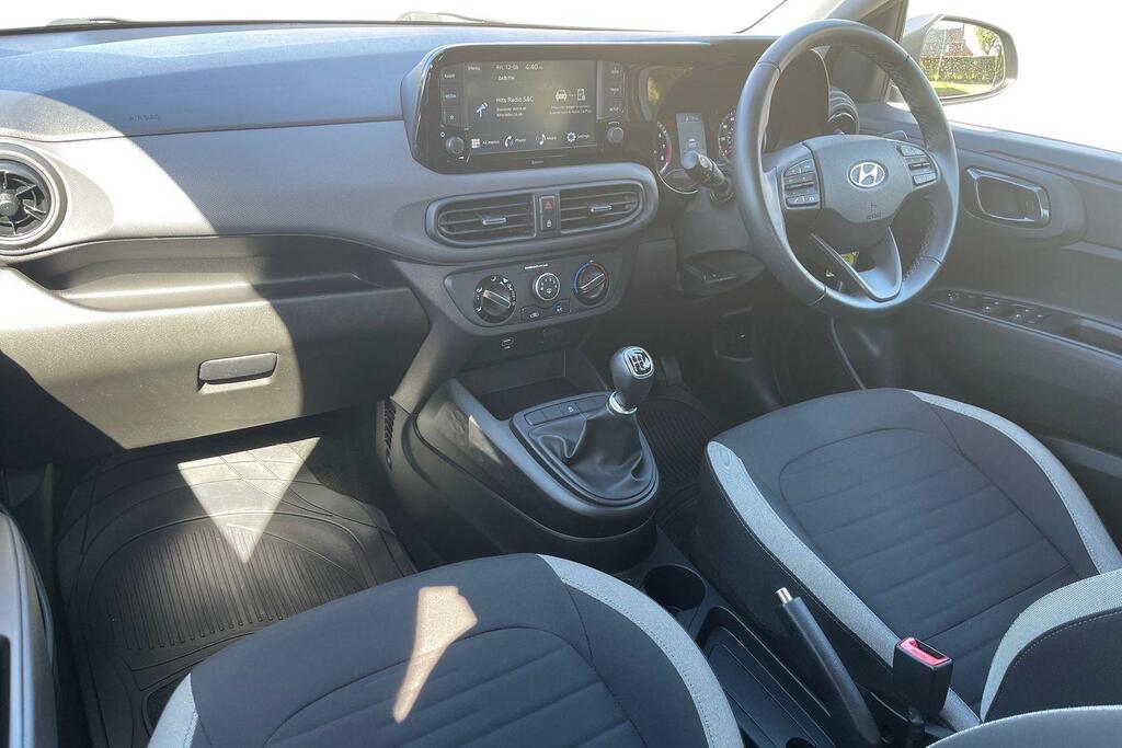 Hyundai I10 Mpi Se Connect DE72VGK Brown #2