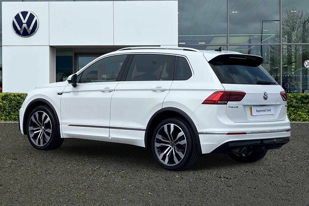 Volkswagen Tiguan 2.0 Tdi 150 R-line Tech 4Motion AX69NLM White #3