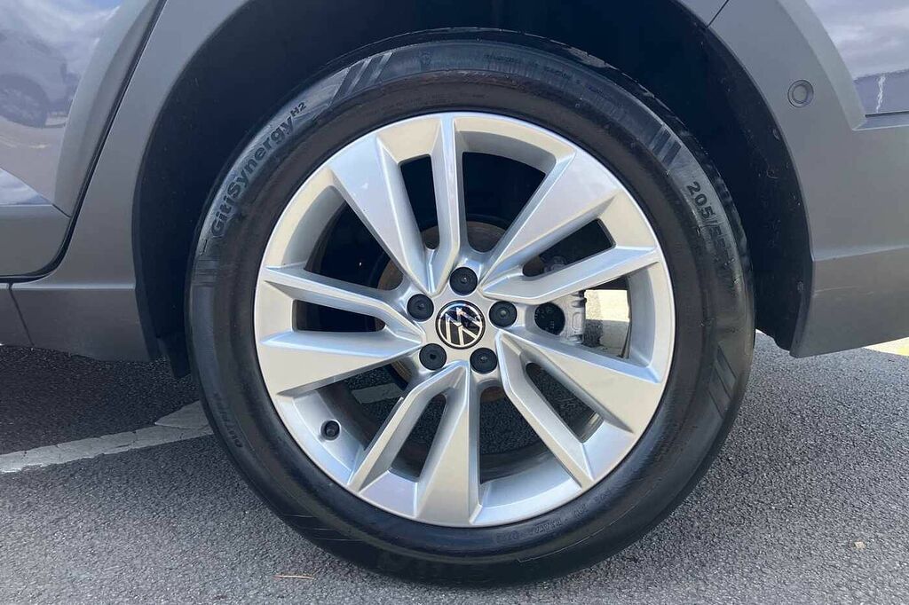 Volkswagen Taigo 1.0 Tsi 115 Match Grey #5