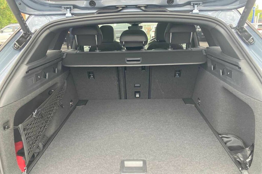 Volkswagen ID.7 210Kw Match Pro S Plus 86Kwh Grey #20