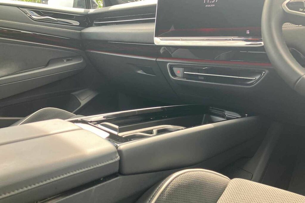 Volkswagen ID.7 210Kw Match Pro S Plus 86Kwh Grey #17