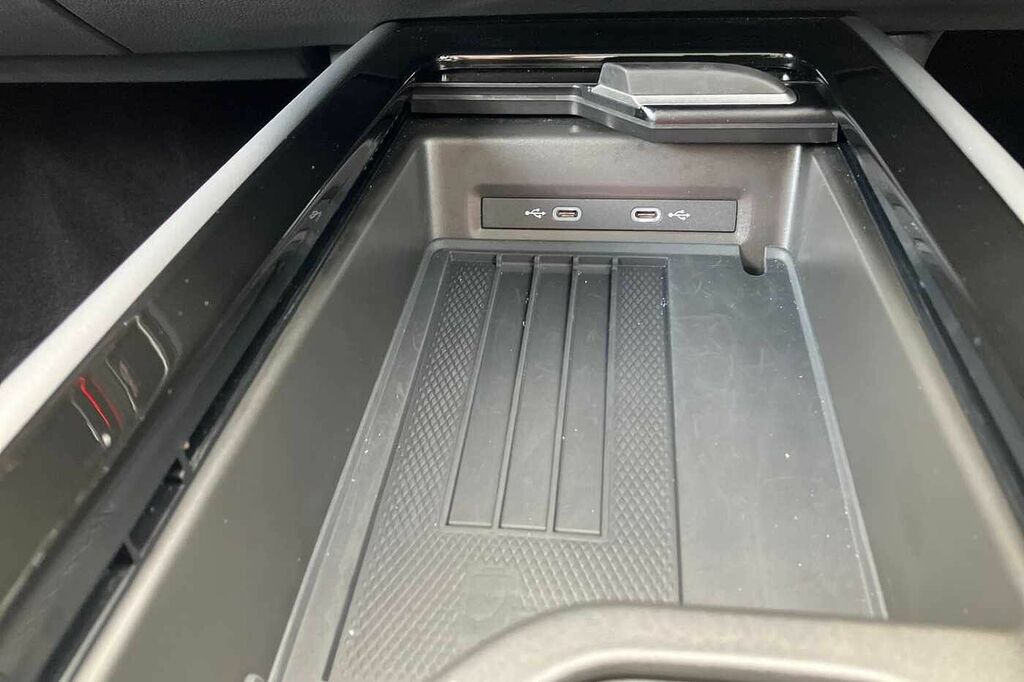 Volkswagen ID.7 210Kw Match Pro S Plus 86Kwh Grey #44