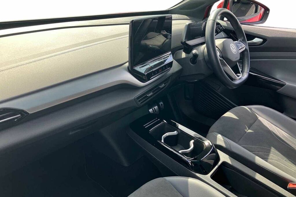 Volkswagen ID.5 128Kw Style Pro 77Kwh Red #2