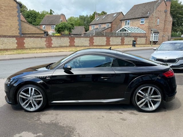 Audi TT 2.0 Tfsi 230Ps S-line Black #6