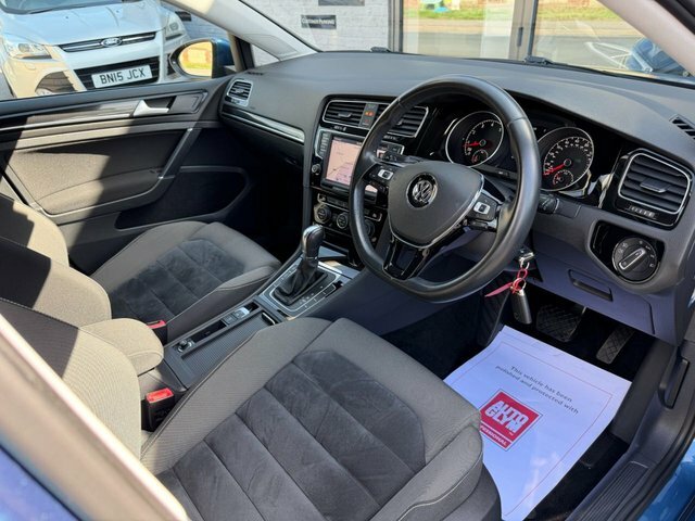 Volkswagen Golf 1.4 Tsi Bluemotion Tech Act Gt Hatchback Petro Black #14
