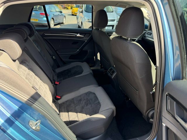 Volkswagen Golf 1.4 Tsi Bluemotion Tech Act Gt Hatchback Petro Black #18