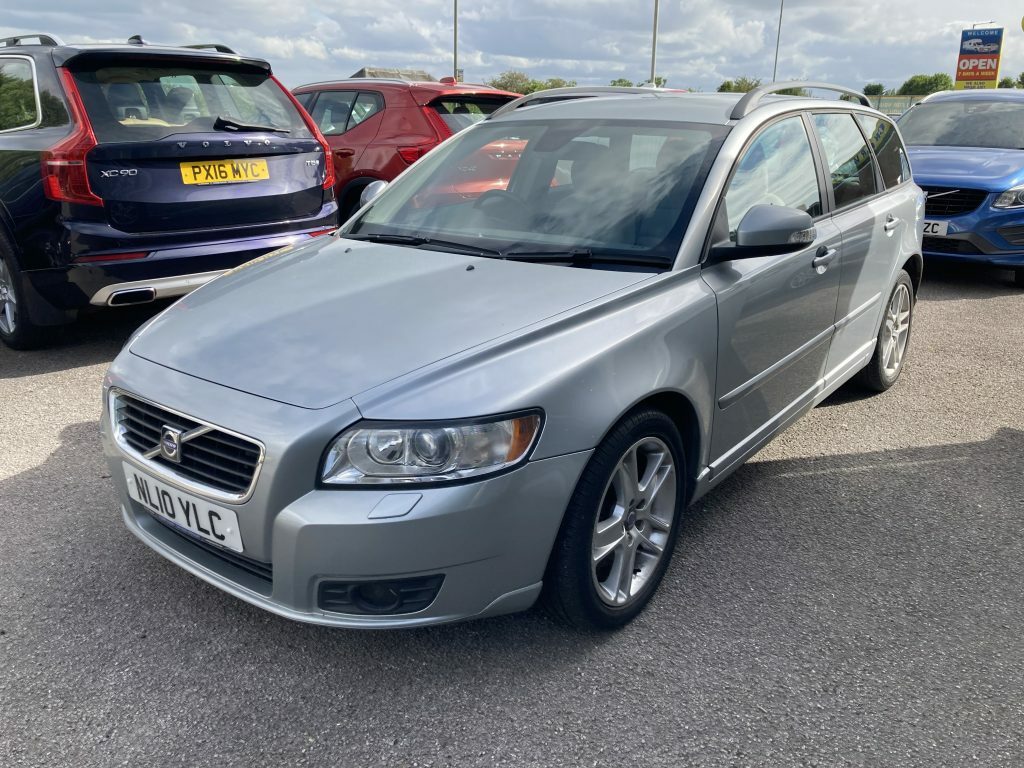 Volvo V50 Se 2.0-D-136bhp 6 Speed Sportswagon Nl10 Yl  #3