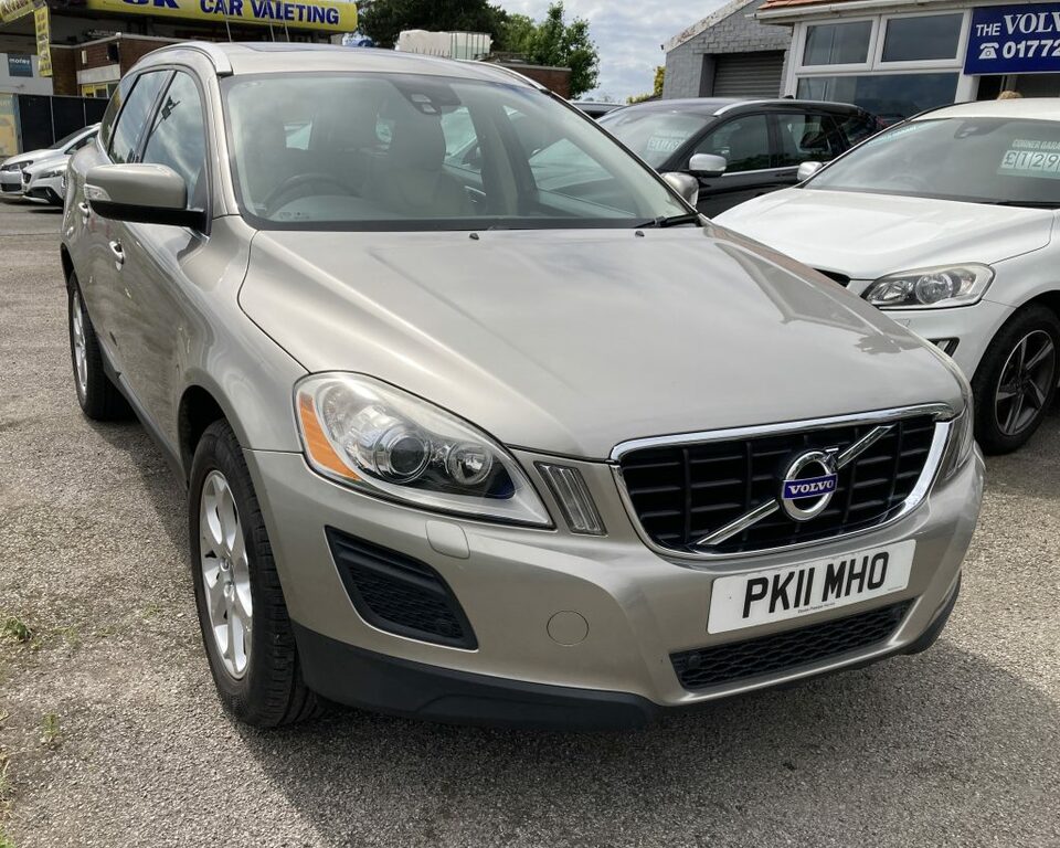 Volvo XC60 Se Lux 2.4-D5-205bhp Awd Geartronic Pk11 Mho 
