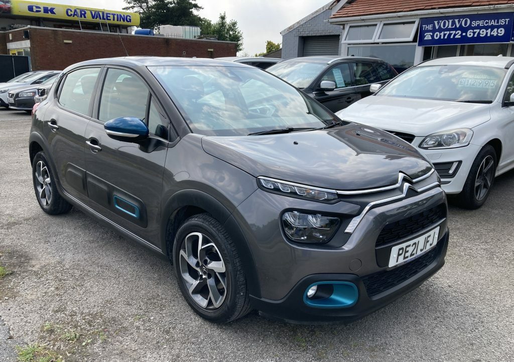 Citroen C3 1.2-82Bhp 5 Speed Puretech Flair Hat 