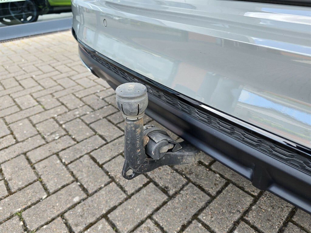 Audi A4 Avant 2.0 Tdi 35 Black Edition S Tronic Euro 6 Ss Grey