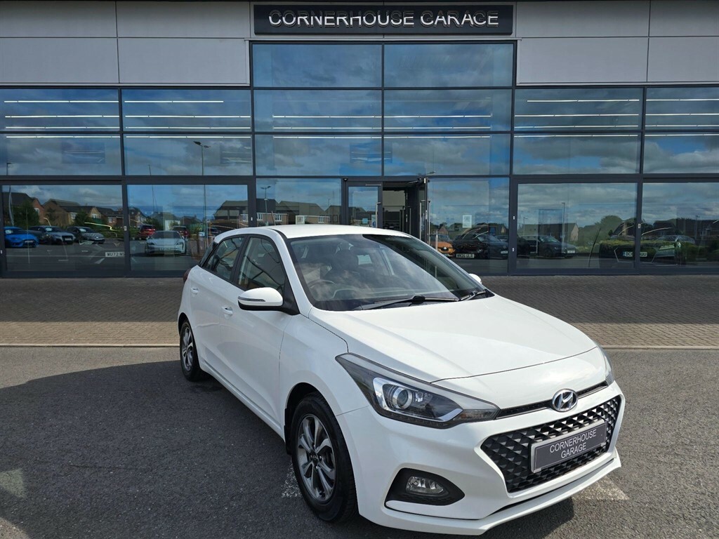 Hyundai I20 1.2 Se Launch Edition Euro 6 Ss White