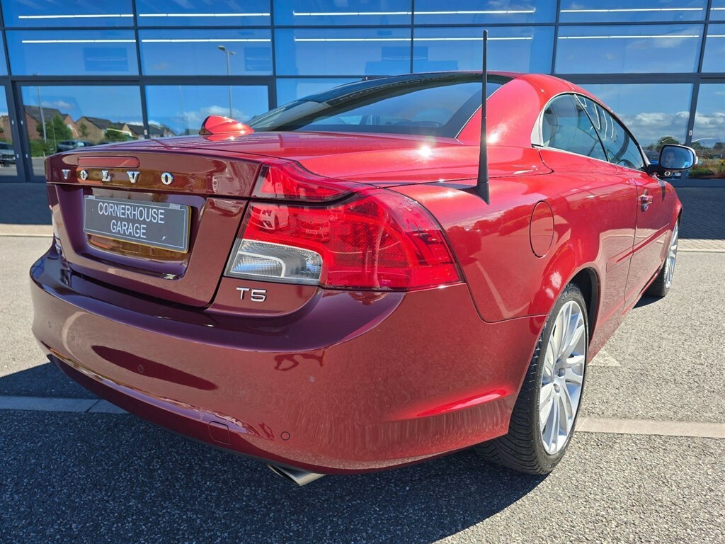 Volvo C70 2.5 T5 Se Lux Solstice Geartronic Euro 5 Red #4