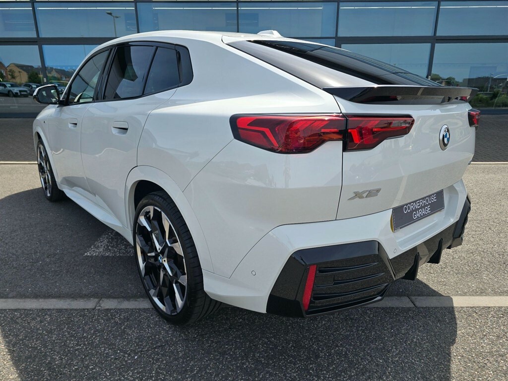 BMW X2 1.5 20I Mht M Sport Suv Hybrid Dct Sdri White #4