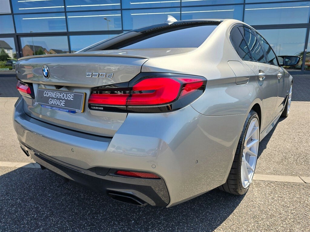 BMW 5 Series 530D M Sport Blue #28