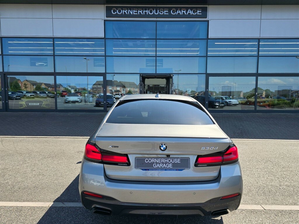 BMW 5 Series 530D M Sport Blue #13