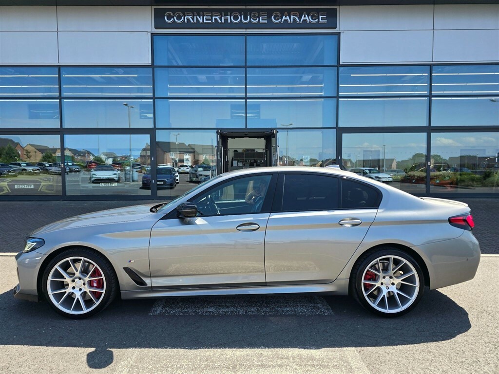 BMW 5 Series 530D M Sport Blue #11