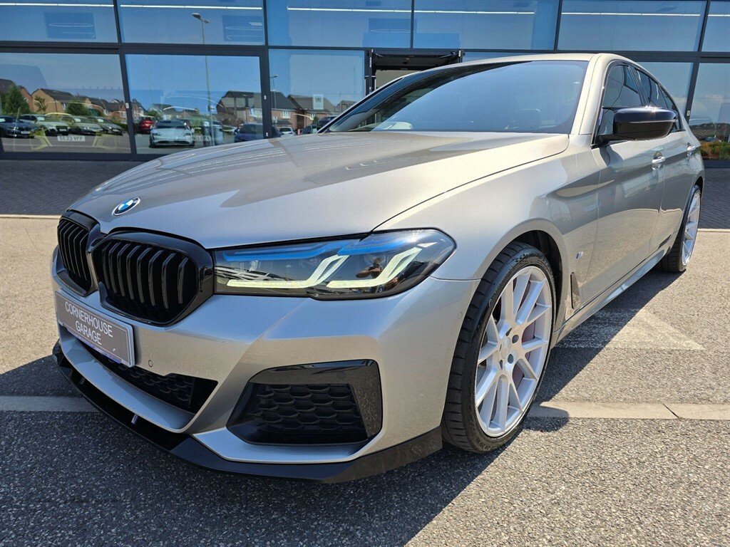 BMW 5 Series 530D M Sport Blue #26